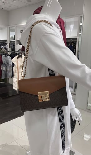 حقيبة مايكل كورس بني (كتف وكروس)