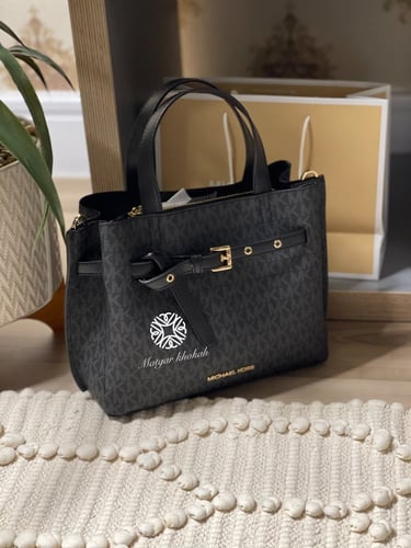 حقيبة فخمه مايكل كورس أسود