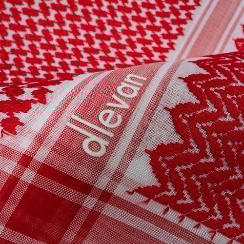 شماغ dlevan الأحمر