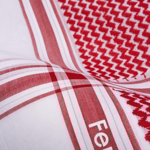 شماغ Ferro الأحمر