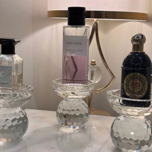 استاندات عطور كبير 3