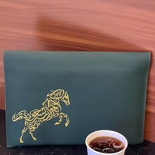 باوتش جلد بالاسم حقيبة يد جلد