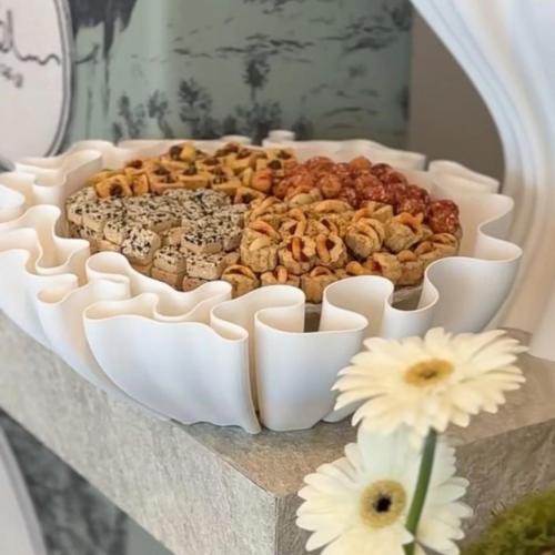 صينية تقديم