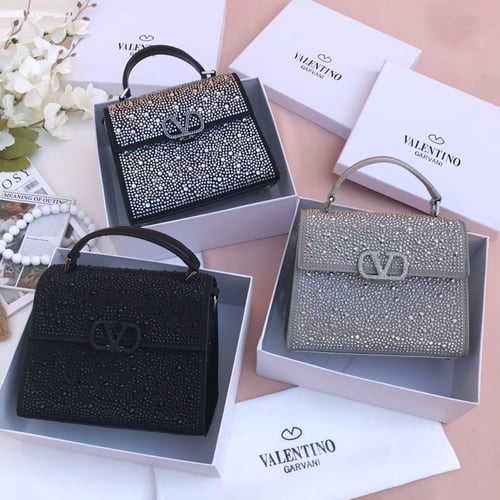 شنطة فالنتينو كريستال