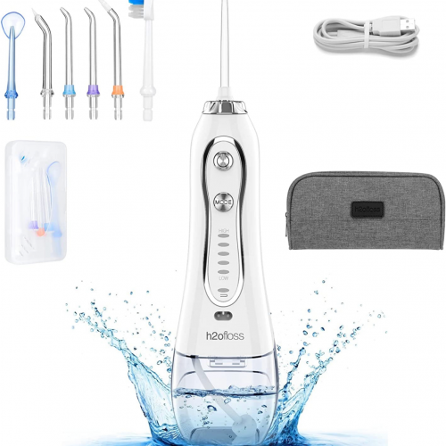 فرشاة وخيط الاسنان المائي