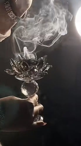 مبخرة زهرة التوليب