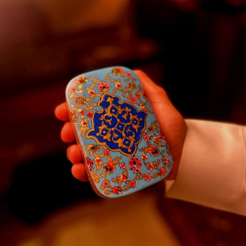 علب إيرانية عمل يدوي