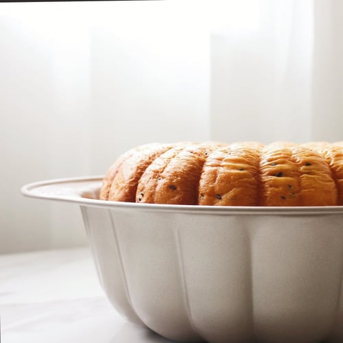 قالب كيك مفتوح من الوسط غير لاصق 31 سم للخبز في ال...