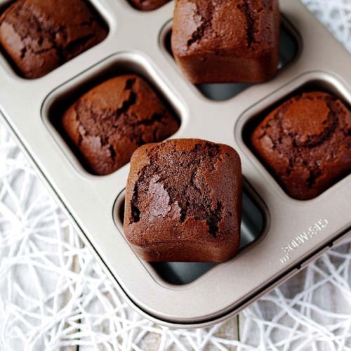 قالب كيك مربعات صغيرة 6 تجويفات - شيف ميد