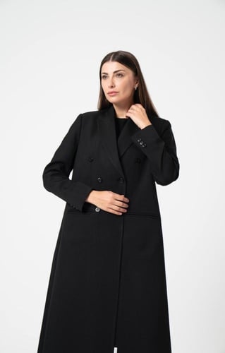 U04-Black