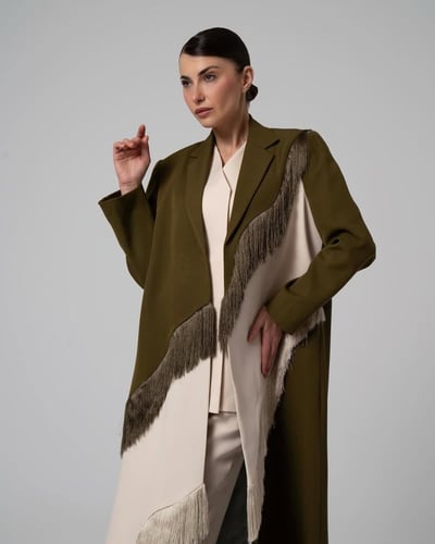 L219-Olive Green & Off-White