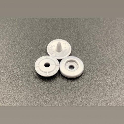 طقطق بلاستيك مقاس 9 سم