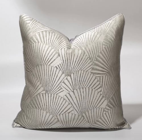 غطاء وسادة فضي