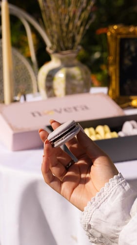 ماكرون نوفيرا