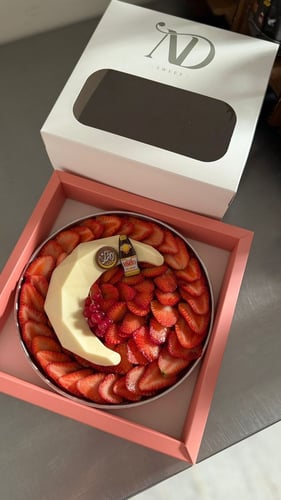 تشيز الفراولة بثيم رمضان