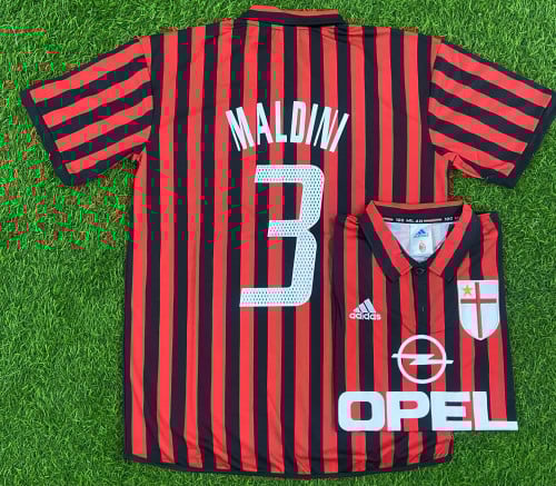 تيشيرت بطباعة مالديني ميلان 99 مقاس XXL