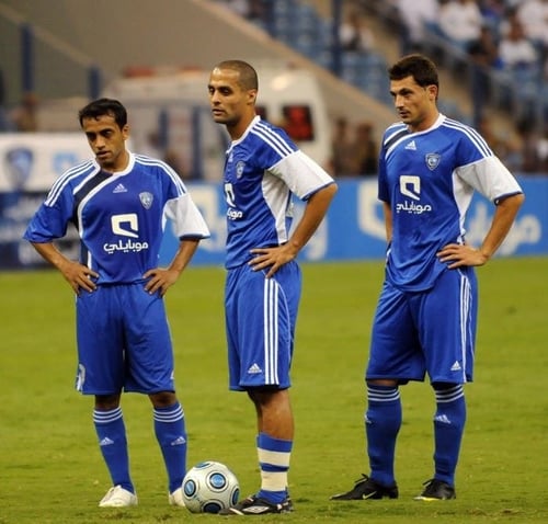 التيشيرت التاريخي 2010 كلاسيك