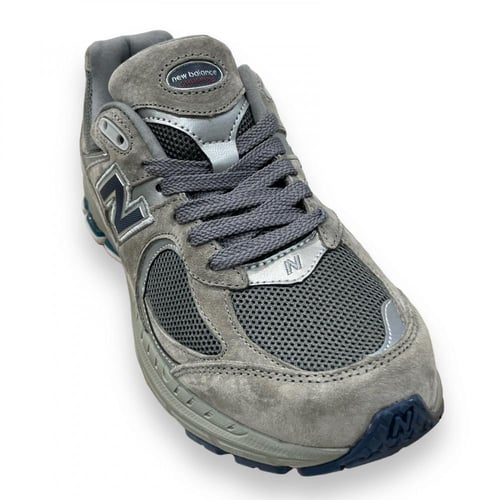 نيوبالانس ٢٠٠٢ آر - Newbalance 2002R