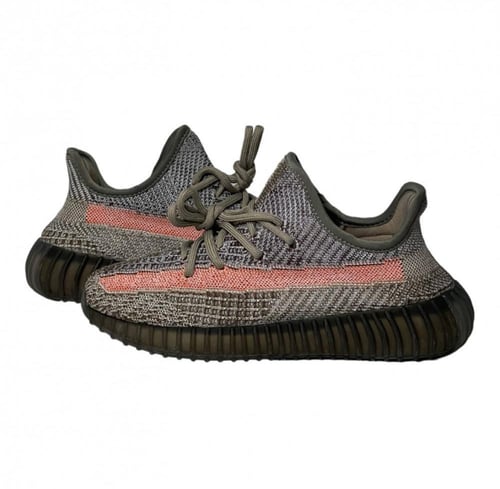 شوز ييزي ٣٥٠ - Yeezi 350