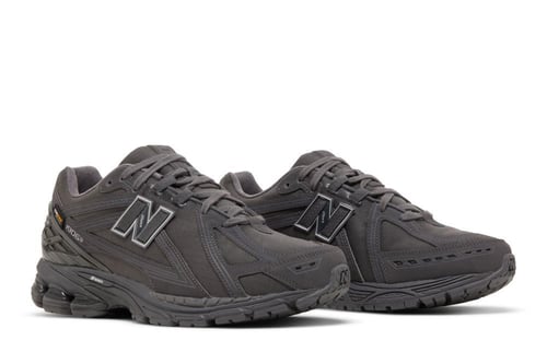 نيوبالانس ١٩٠٦ آر رمادي غامق Newbalance 1906R dark...