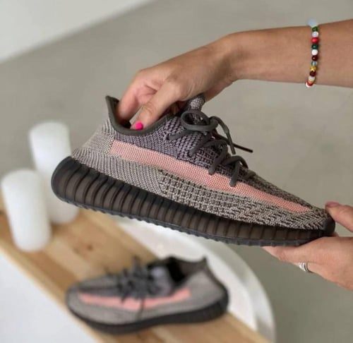 شوز ييزي ٣٥٠ - Yeezi 350