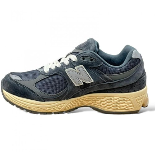 نيوبالانس ٢٠٠٢ آر - Newbalance 2002R
