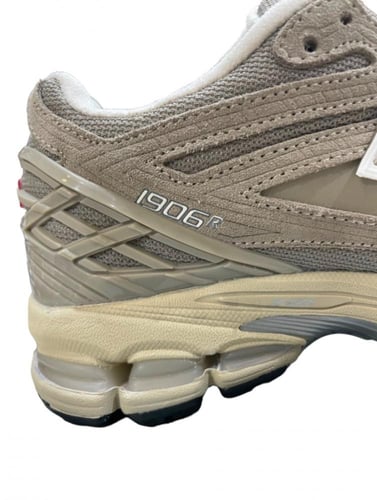 نيوبالانس ١٩٠٦ آر Newbalance 1906R