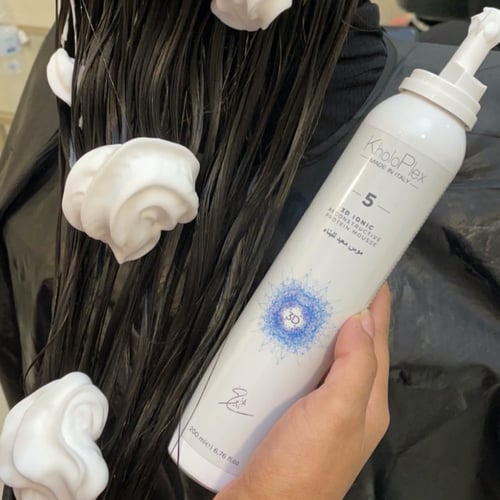 رغوة لترميم الشعر وترطيبه