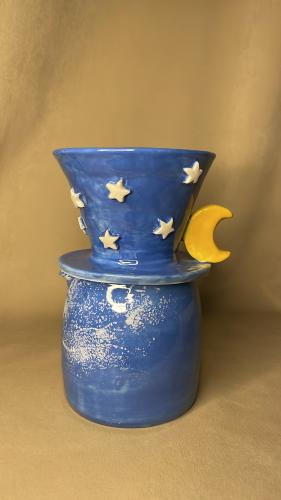 قمع قهوة بتصميم نجوم و قمر