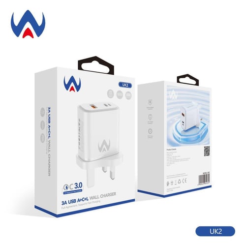 فيش جداري ثلاث مداخل قوة 30 واط