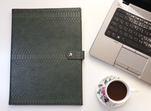 ملف اخضر A ✨