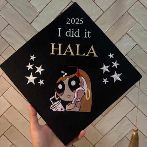 قبعة تخرج هاله