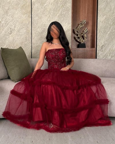 فستان سهرة تل فخم