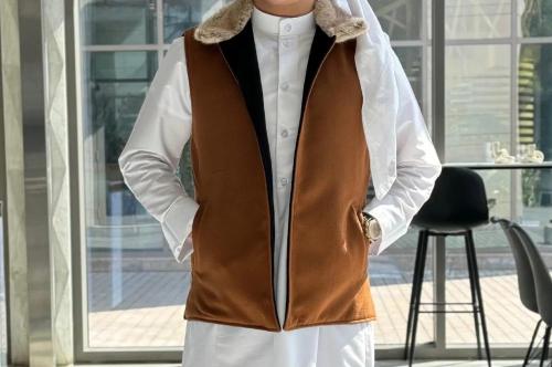 سديري رجالي دبل فيس لون جملي اسودينلبس جهتين