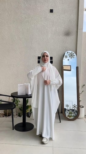 عبايه العمره