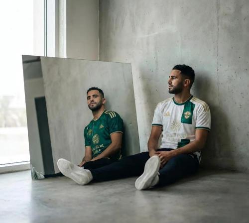 تيشرت الهلال الخاص