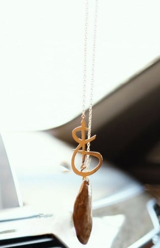 تعليقة بحرفين اضافة بكسرة العود