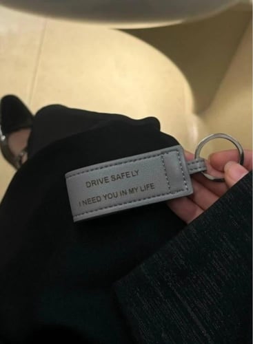 ميداليه مميزه بعباره انيقه