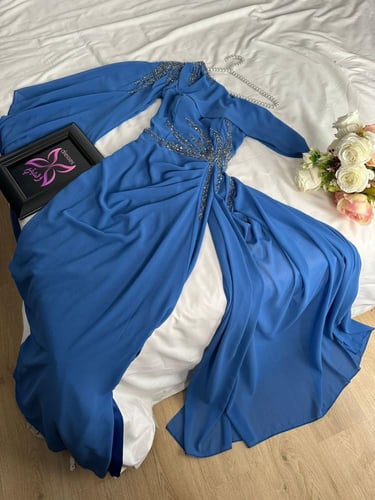 فستان سهرة فخم