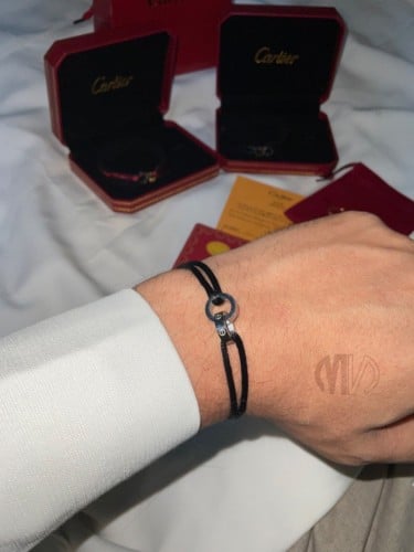 اساور كارتير