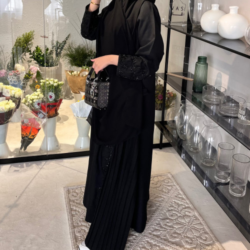 عباية الجوهرة