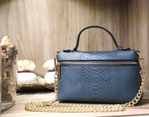 شنطة أنيقة/ أزرق