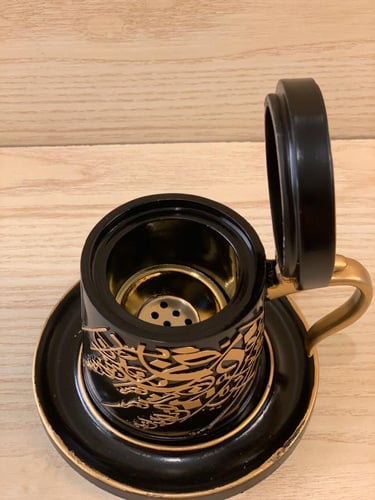 مبخرة لون أسود