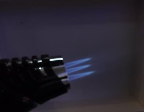 ولاعة جمر ثلاث فتحات لهب