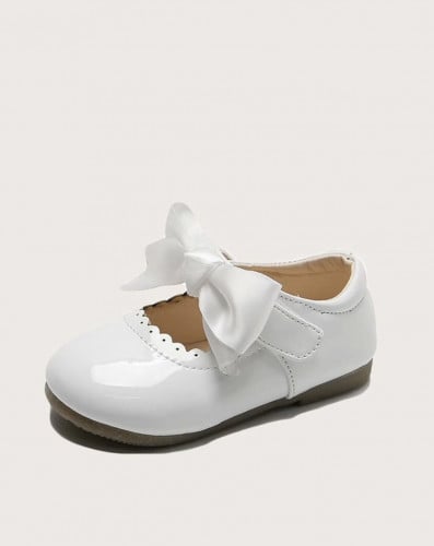 جزمه ابيض اطفال بفيونكه