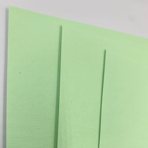 ورق كاردستوك منقوش أخضر باستيل 06، 180 جم/م²، من ه...