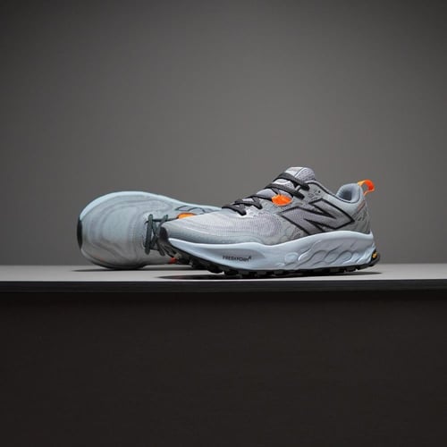 حذاء New Balance Hierro V8