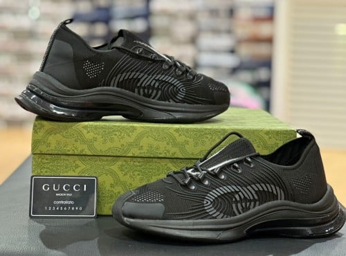 حذاء غوتشي Gucci