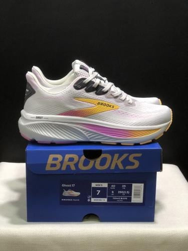حذاء بروكس Brooks Ghost 17