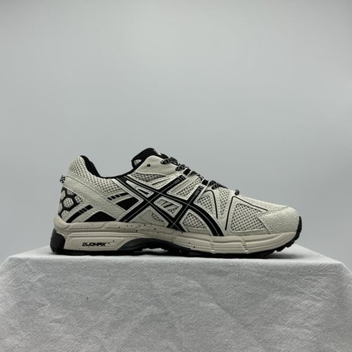 حذاء asics khan 8